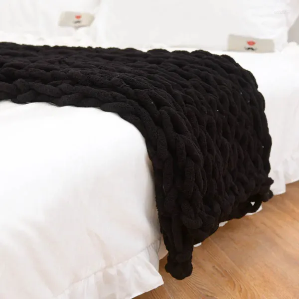 Couvertures Couverture de fil tricoté à la main pour canapé / chaise, grande enveloppe épaisse pour femme, plaid doux, siège de chaise tricoté au crochet
