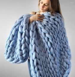 Mantas hechas a mano de punto grueso hilo grueso lana merino manta voluminosa para adultos cálido invierno sofá cama decoración del hogar tiros B
