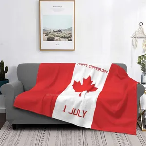 Couvertures heureuses du Canada 1 juillet pour le canapé-lit à domicile