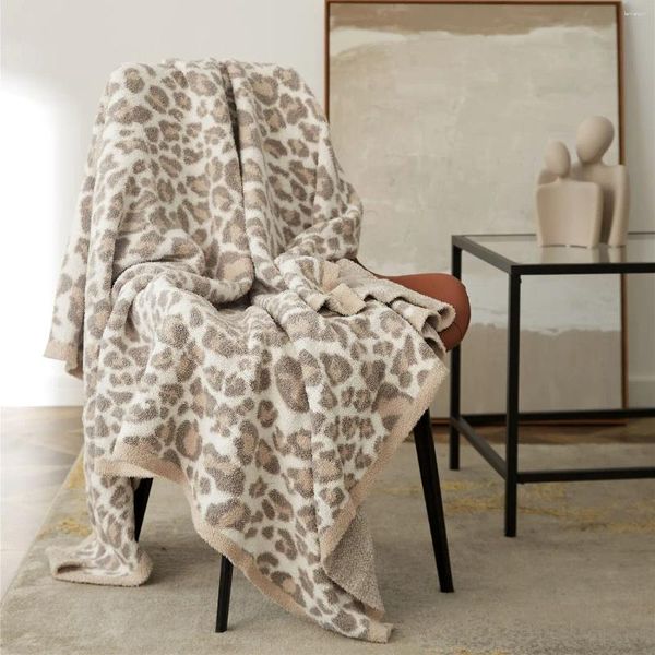 Couvertures Leopard Jacquard Microfibre Animal Tricoted Throwt Couverture en gros de la maison