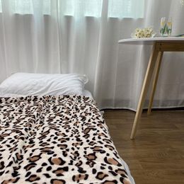 Dekens ins wind koraal fleece luipaard print dutje airconditioning deken kantoor slaapkamer huishoudelijke warmte