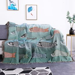Dekens Moderne eenvoudige karper sofa deken zacht tapijt tafelkleed decoratie stofdicht volledige dekking handdoek cartoon vis worp mat 230628