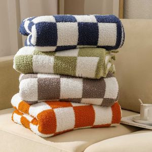 Couvertures Simplicité moderne canapé couverture Plaid damier tricot couvertures pour lits voyage lit couverture moelleux sieste couvre-lit doux drap de lit HKD230922