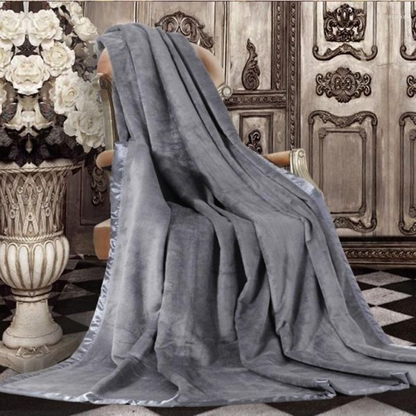 Couvertures Mulberry Velvet Silk Blanket Warmful Throws Bed Cover Soft Healthy Sheet 78 