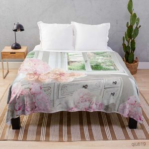 Couvertures pivoines fleur de printemps couverture en flanelle rose beau motif de fleur pour canapé-lit canapé cadeau léger pour couple de filles R230824
