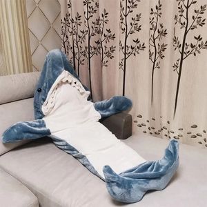 Couvertures Couverture châle pour enfants adultes dessin animé requin sac de couchage doux flanelle pyjamas bureau confortable tissu de haute qualité sirène 231123