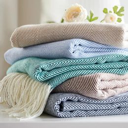 Mantas de lana suave tejido jacquard manta a cuadros edredones de verano ondulados hilo de cama marrito ondulada hilo de cama para sofá cubierta