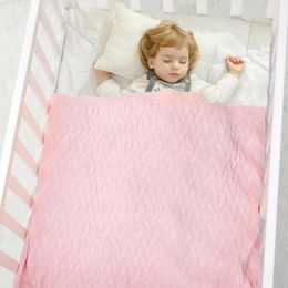 Couvertures Couverture d'été Super Soft Born Baby Things Infant Rose Lit Swaddles 0 à 3 mois Poussette pour enfant Tricoter Serviette de bain