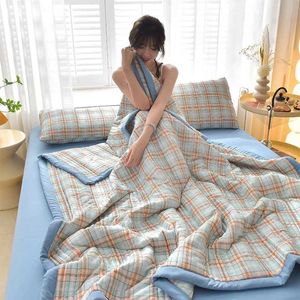 Couvertures Summer Feel Feel Silk Cool Couchet avec climatisation Machine Double Personne lavable Quilt / couverture