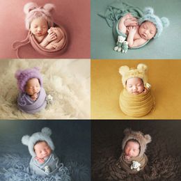 Mantas Swaddling 3 unidsset Nacido Infantil Pografía Wraps Punto Bebé Niños Niñas Po Props Sombrero de piel sintética Fuerte Estiramiento Manta Oso Muñeca 230220