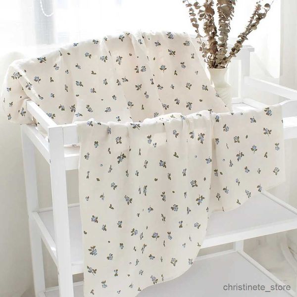 Mantas Swaddling Baby Swaddle Wrap Mantas de muselina de algodón 100% orgánico para recién nacidos Manta receptora Swaddle Flower Print Gasa Toalla de baño R231130