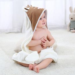 Dekens Swaddling Cartoon Hooded Quilt Babbadrobe Cute Animal Infant Deken Square Bath Wrap Swaddle Born mantedorde handdoek