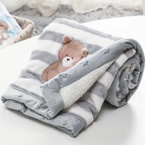 Dekens Inbakeren Cartoon Dikker Dubbellaags Flanel Warm Inbakeren Envelop Zachte Kinderwagen Wrap geboren Kinderen Beddengoed Bebe Deken 231127