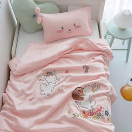 Dekens Swadling Children's Summer Accessories Jingtiansi Baby Props Cool Pink Airconditioned Room Single Rabbit Shape Washable Quilt 230301