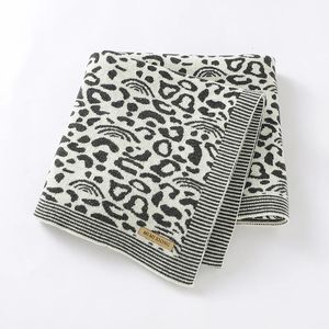 Couvertures Swaddling S Fashion Leopard Born Poussette Wrap Swaddle 100% coton tricoté enfant en bas âge literie couettes super doux 100 * 80 cm 231017