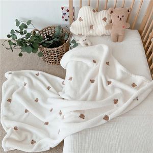 Couvertures emmaillotage doux polaire dessin animé ours broderie infantile couette né Swaddle dormir poussette 231031