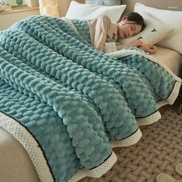Dekens dikker flanelet multifunctionele deken voor thuis zachte warme bank gooi reis dutje winter laken