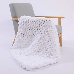 Couvertures hivernales douces à la main couverture en tricot de chenille canapé en fil épais