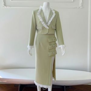 Blazer + minifalda traje largo midi arco dividido lujo hecho a mano volante encaje elegante retro rosa fuerte para niñas chaqueta corta traje de verano lentejuelas el vestido de fiesta de lentejuelas perfecto