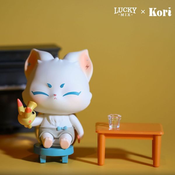 Boîte aveugle Mystery Box Kori Little Luminal Series Guess Bag Toys Doll Doll Migne Anime Figure Ornements de la collection Ornements Gift 230816