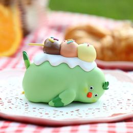 Blind Box Mystery Box Mengqi Gili Cake Animal Pie Cute Figurine Hand vastgehouden Decoratie Gift Home Collect 230816