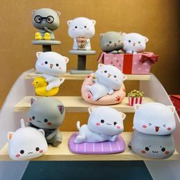 Blind Box New Kawaii Mitao Cat Saison 2 Cat chanceux Cat pas cher et mignon Board Board Toy personnage surprise Cartoon Doll Series Model Model Christmas Gift Wx WX