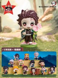 Blind doos Originele Demon Slayer Blind Doos Bubble Mart Kamado Tanjirou Kamado Nezuko Doos Pvc Anime Figuur Model Speelgoed Mannelijke pop Gift 230714