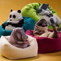 Blind Box Toosty Lazy Animal Hippo Rijnvarken Panda Cat Elephant Polar Bear Sea Lion Ornamenten Sofa Box Decor 230323