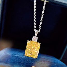 Bling 5ct topaze diamant pendentif 100% réel 925 en argent Sterling fête mariage pendentifs collier pour femmes promesse de mariée bijoux