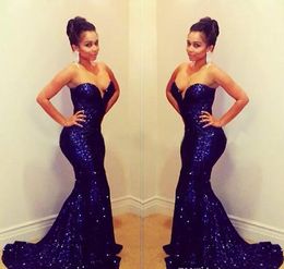 Bling Bling Royal Blue Agonded Prom Dresses 2018 Sweetheart Backless Mermaid Sweep Train Mode Evening Party Pageant Pageant Jurken Celebrity Dress