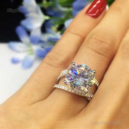 Bague Bling Bling Vvs Moissanite 100% 925 Sterling Ring Designer Style CZ New Classic Four Claw Cross Ladies' Ring Romantique Tanabata Gift Valentine's Day Rings