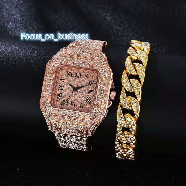 Bling-ed CZ Hip Hop rappeur entièrement diamant montres glacé Bracelet cubain argent or rond luxe Quartz poignet montre pour hommes