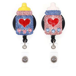 Mode Porte-clés Bling Strass Infirmière Médicale Biberon Yoyo ID Titulaire Rouge Émail Amour Coeur Forme Soins Infirmiers Rétractable Badge Reel