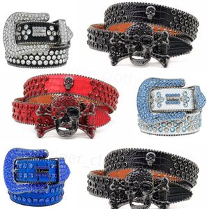 Bling Studded Crystal Fashion Diamond BB Simon Belt Casual Woman Cuir Designer pour homme Beltes Mens Mens Rock S RUNESTONE BOUCLE PUNK