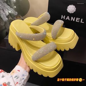 Bling Femmes Sandales d'été Fashion Breatch Calages CM High Heels Mesticules Crystal Beach Slippers Chaussures Chaussures Sandalias Mujer