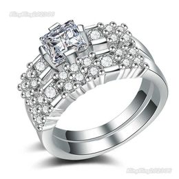 BlingBling Vvs Bague Moissanite 100% 925 Sterling Ring Fashion Ring Bagues en argent plaqué or 18 carats pour hommes et femmes Personnalité Couple Pair Ring