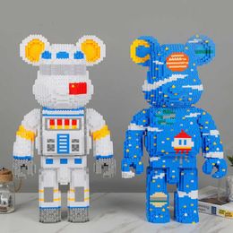 Blocos 5706pcs Universo Urso Bloco de Construção Astronauta dos desenhos animados com modelo de gaveta montado tijolos mágicos brinquedo para crianças presente de aniversário T221101