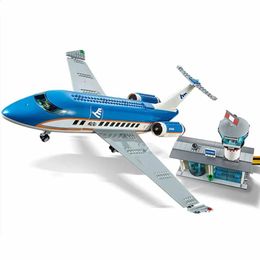 Blokken 718 STKS Bemande Luchthaven Passagiersterminal Vliegtuigen Bouwstenen Space Shuttle Model Compatibel 60104 Speelgoed Kinderen Geschenken 231118