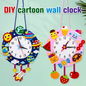 Blokkeert Baby Diy Clock Toys Nonwoven Arts Crafts Hour minuut Minute Kinderen Cognitieklokken voor kleuterschoolhangende ornamenten