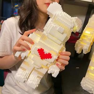 Blocs idées créatives amour ours violent modèle Bearbrick avec blocs de construction légers jouets en brique cadeau d'anniversaire de noël pour enfants