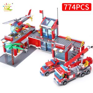 Blocs Huiqibao 774pcs City Fire Station Model Build