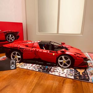 Blokken op voorraad 3778PCS Technische Daytona SP3 42143 Supercar Model Building Block Toys For Boys Girls Birthday Gift 230802