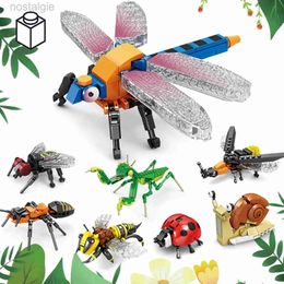 Blocs Blocs de construction d'insectes et d'insectes Jouets Beetle Mantis Bee Snail Block Insects Set pour enfants Jeu de cerveau Puzzle Jouet Animaux Cadeau 240401