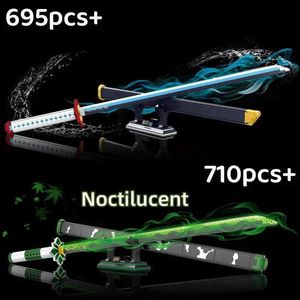 Blokkeert Samurai Sword Katana Bouwstenen Roronoa Zoroapanese lichtmessen Model Militaire wapenpuzzel Puzzel Assemblage Toy Kids Geschenken 240120