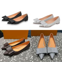 Blossom Flat Ballerina Lazo de gran tamaño Mujer Bailarinas Zapatos Glitter Textil Mocasines Slip -On Lazy Comfort Zapatos de vestir Lona Cuero Baotou Tacón de metal plateado