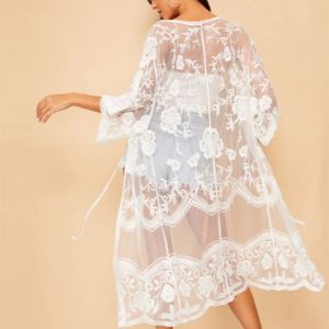 Blusa Sexy para mujer, blusa larga de playa, cárdigan de verano de encaje transparente Floral, caftán largo tipo kimono, Top largo largo de encaje blanco