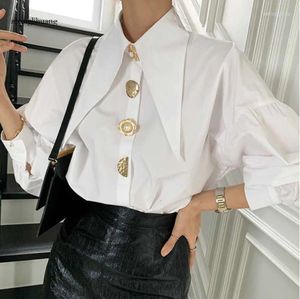 Blouses Designer Femme's Metal Boutons Spring Femmes Lantern Sheve White Shirts Tops But Bown Collar Korean Elegant Office M038