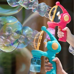 Bubbels blazen Automatisch Bubble Gun Toys Machine Summer Outdoor Party speelgoed voor kinderen Verjaardag Surprise Gifts For Water Park 240507