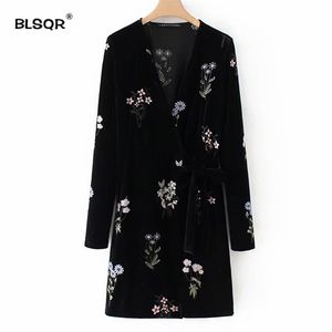 BLSQR Vintage Floral Embroidery Fluwelen Vrouwen Jurk Mode Zwart Lange Mouw Casual Chic Mini Jurken Vestidos Mujer 210430