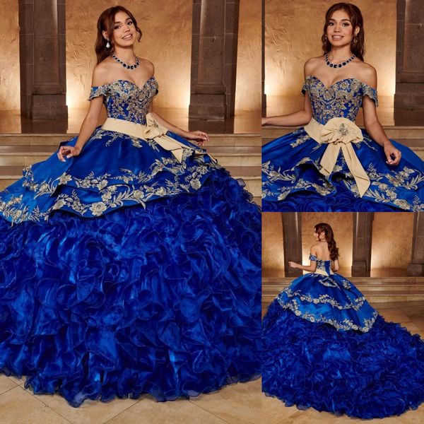 Robe de bal bleue perlé de quinceanera robes en dentelle robes de bal appliquées